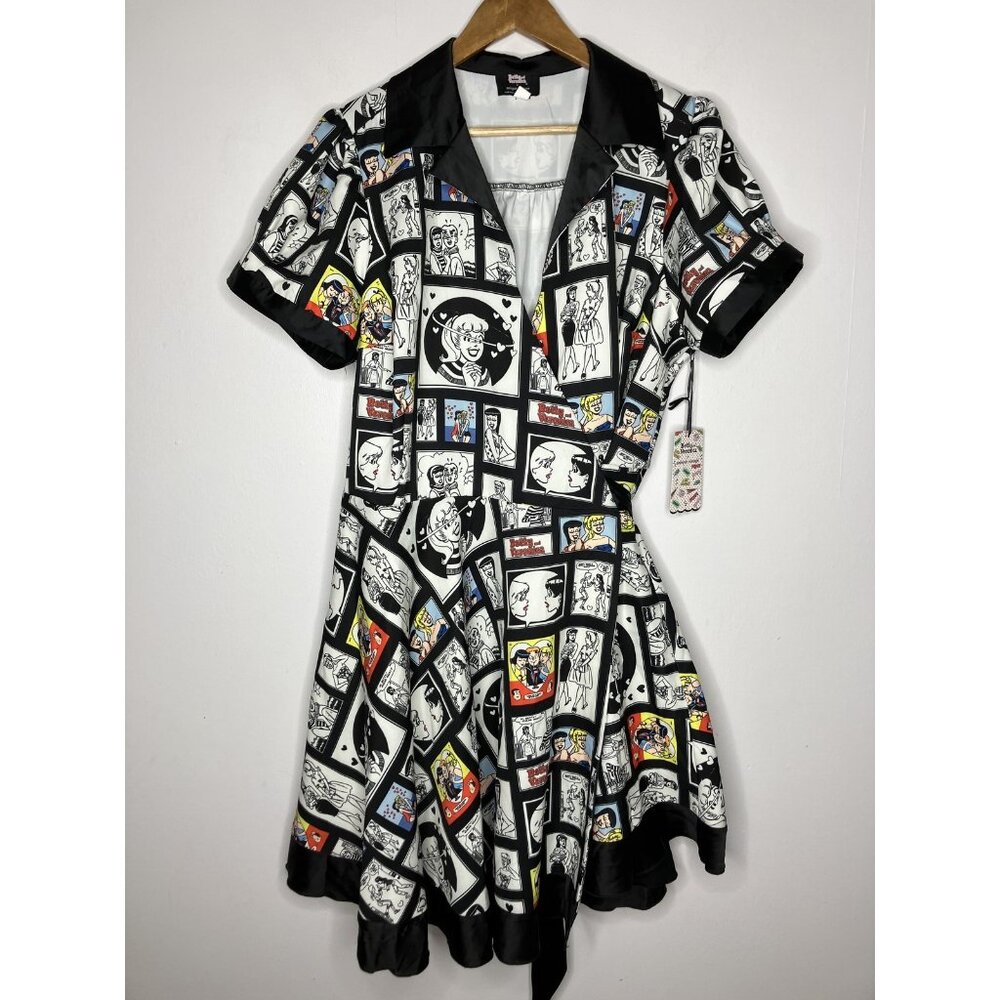 Novelty Comic-Print Fit & Flare Dress - Black/White